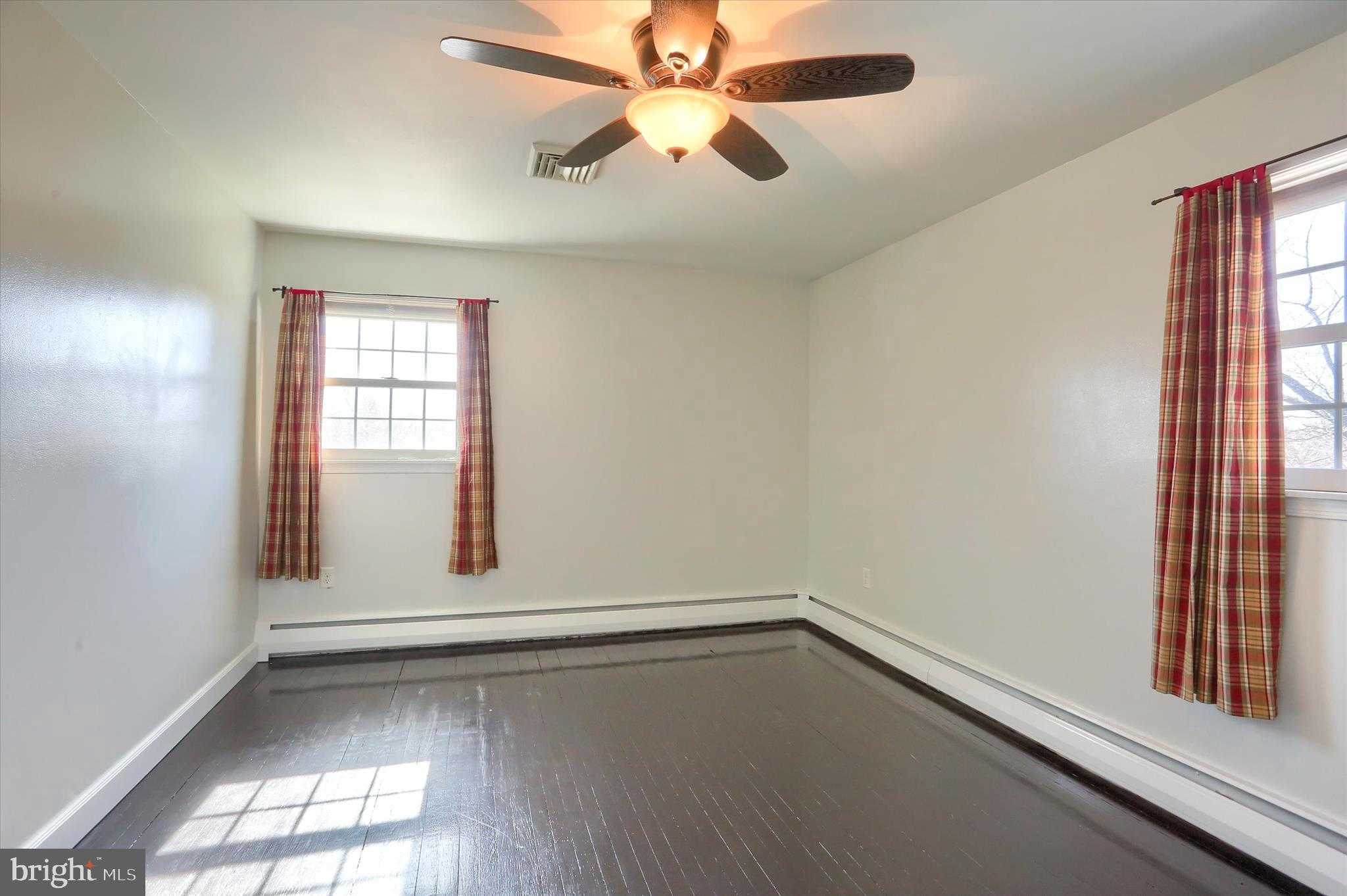 232 Winding Way photo 32