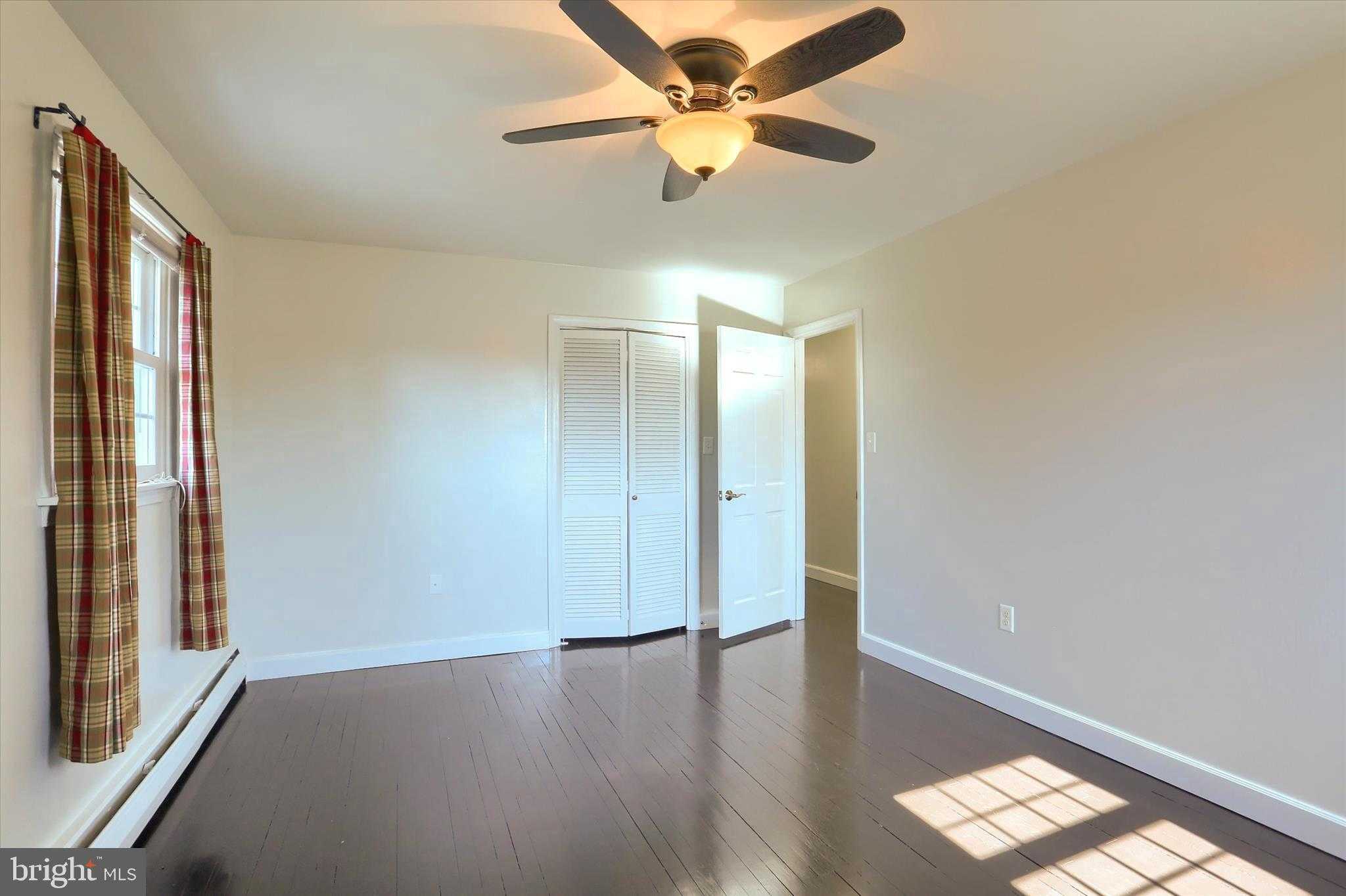 232 Winding Way photo 33