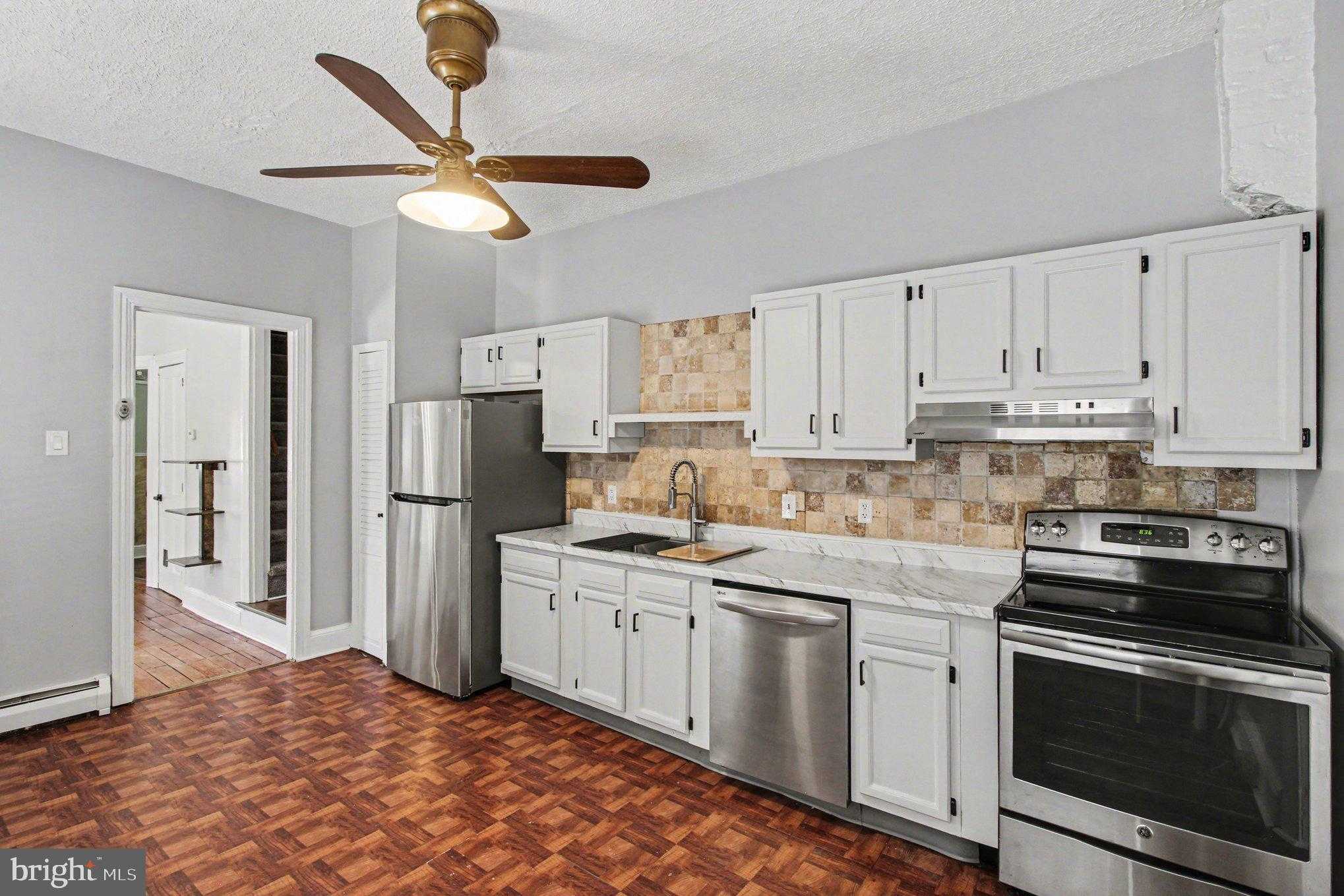 2 Walnut St photo 13