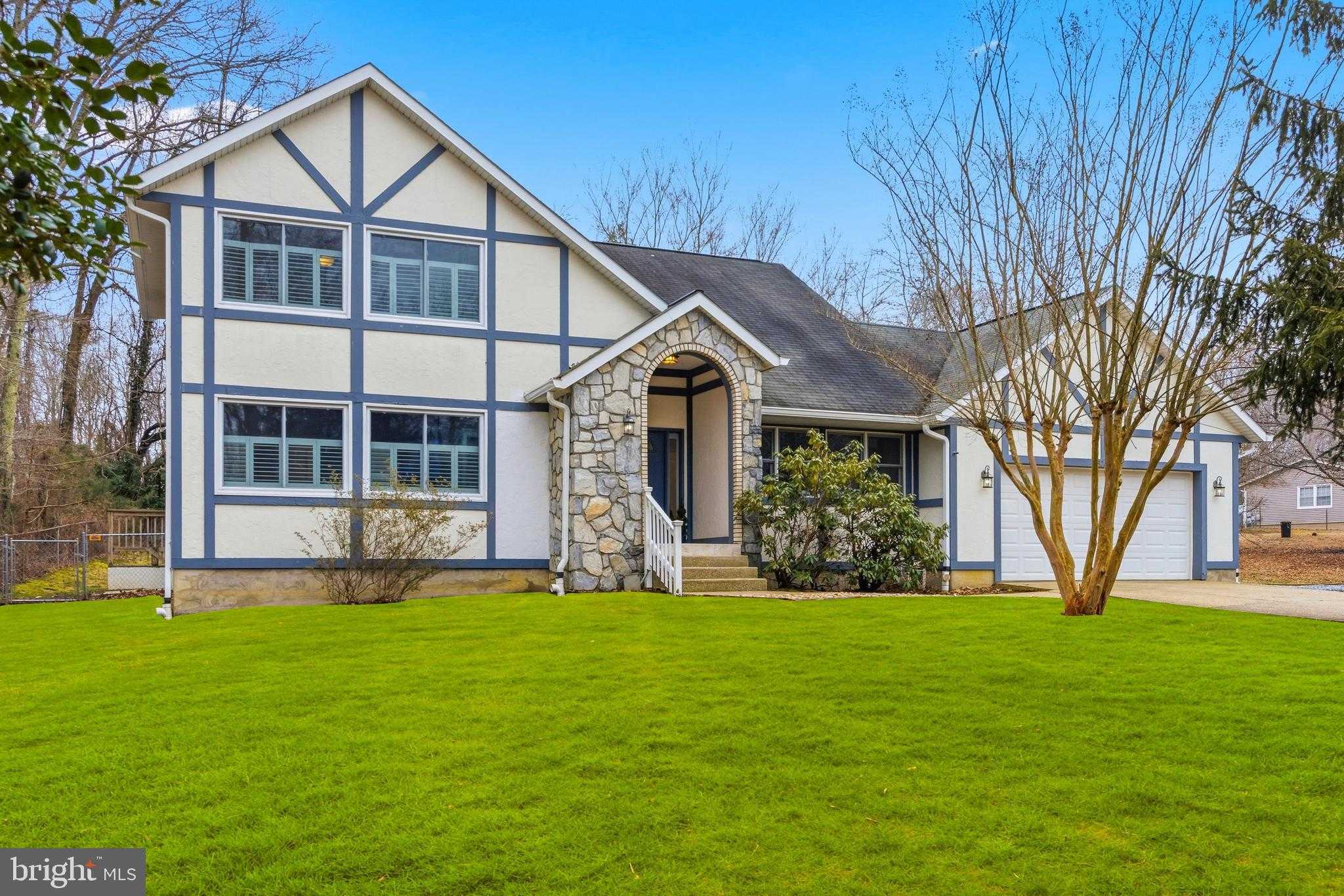 3280 Arundel On The Bay Rd photo 2