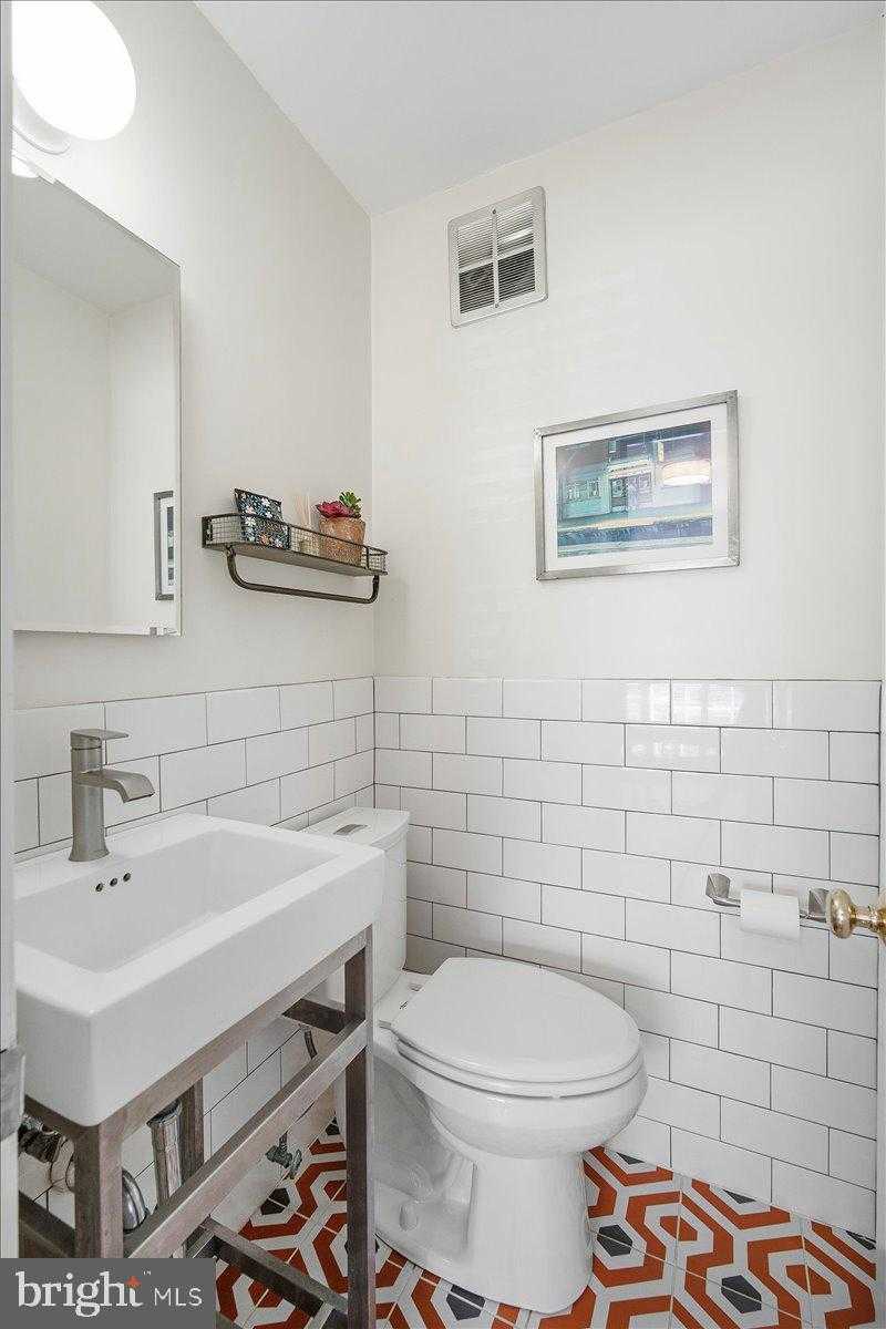 6107 Cromwell Dr photo 33