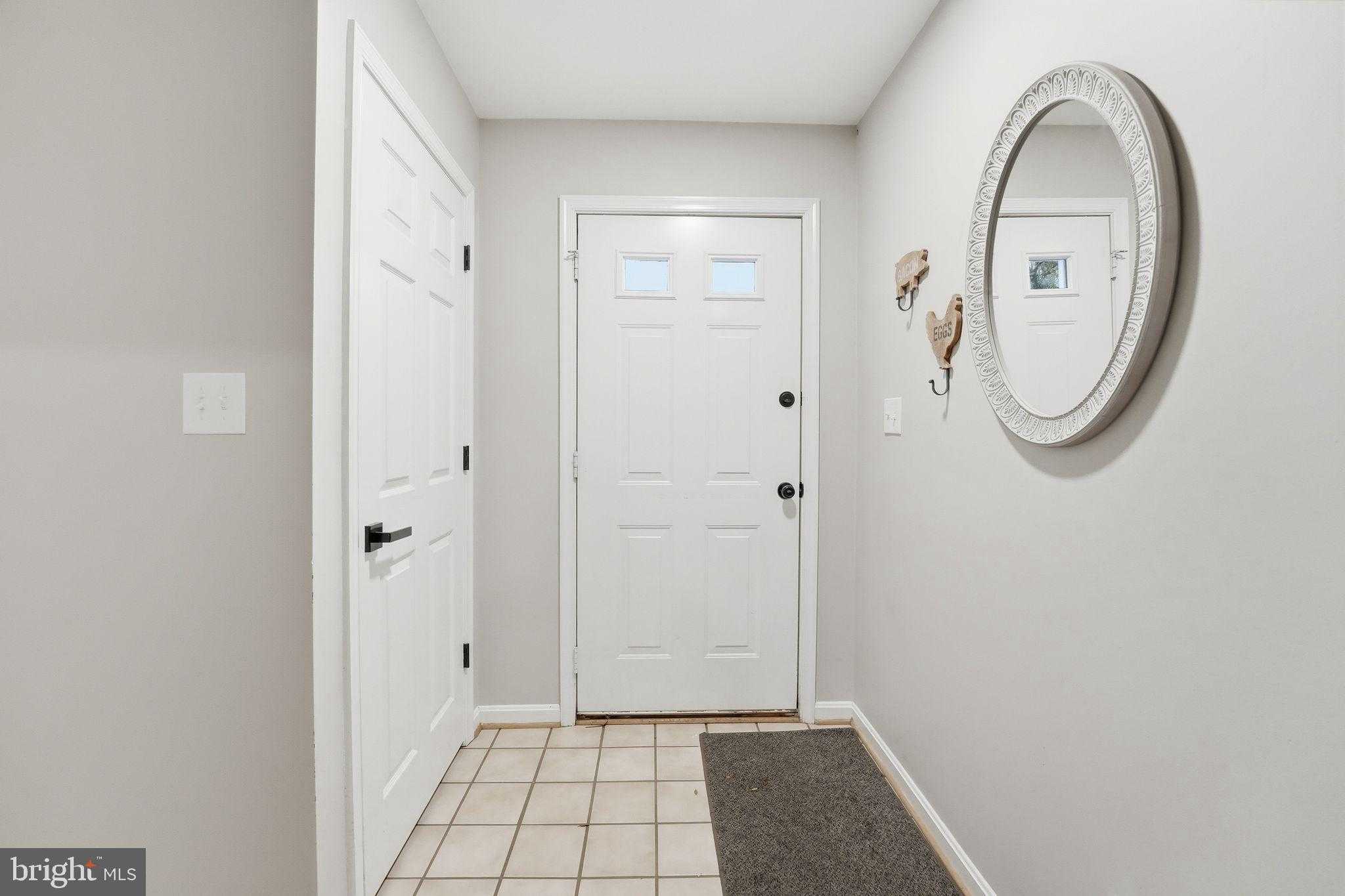 531 Highland Towne Ln photo 2