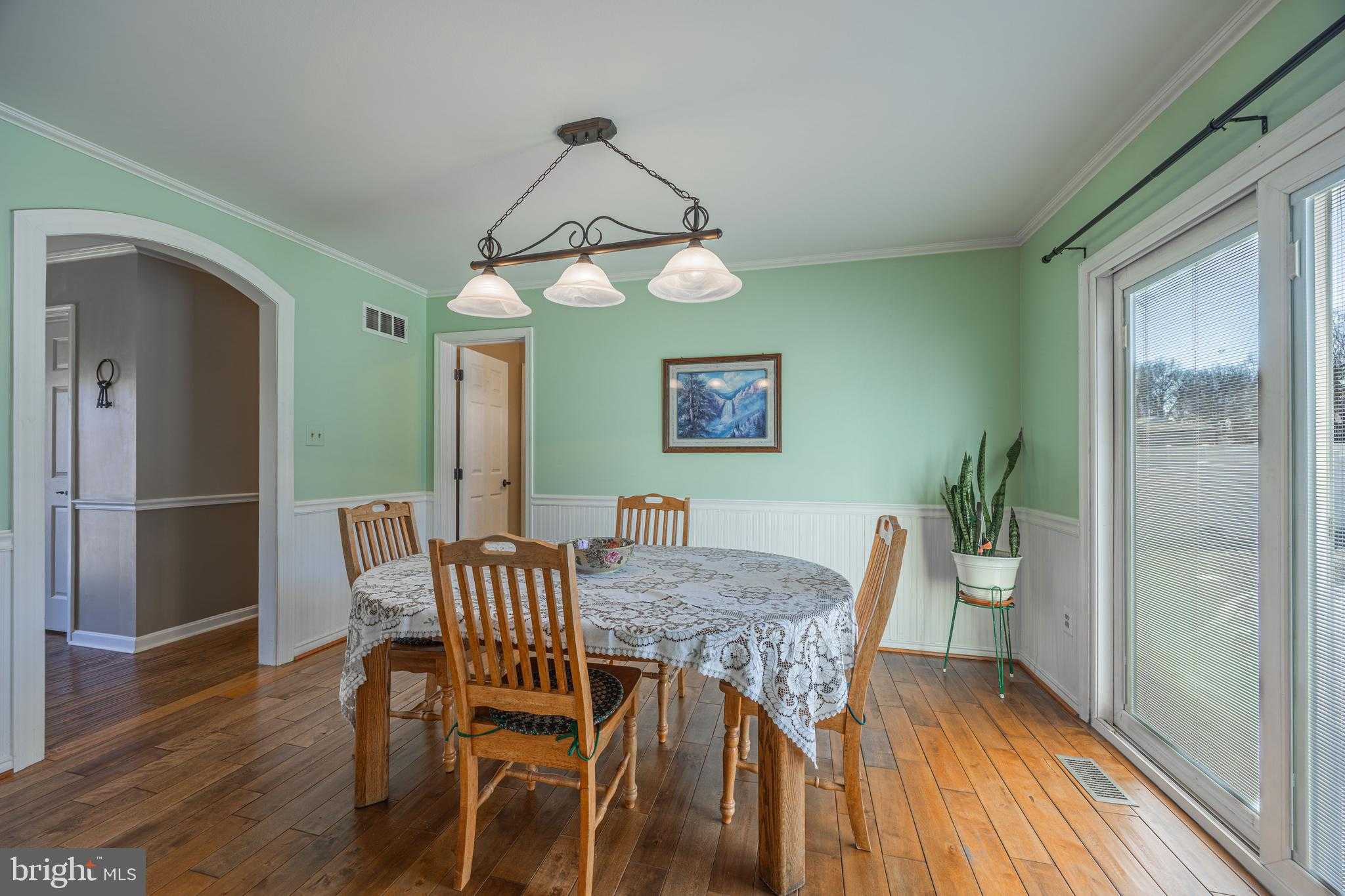 716 Paradise Rd photo 41