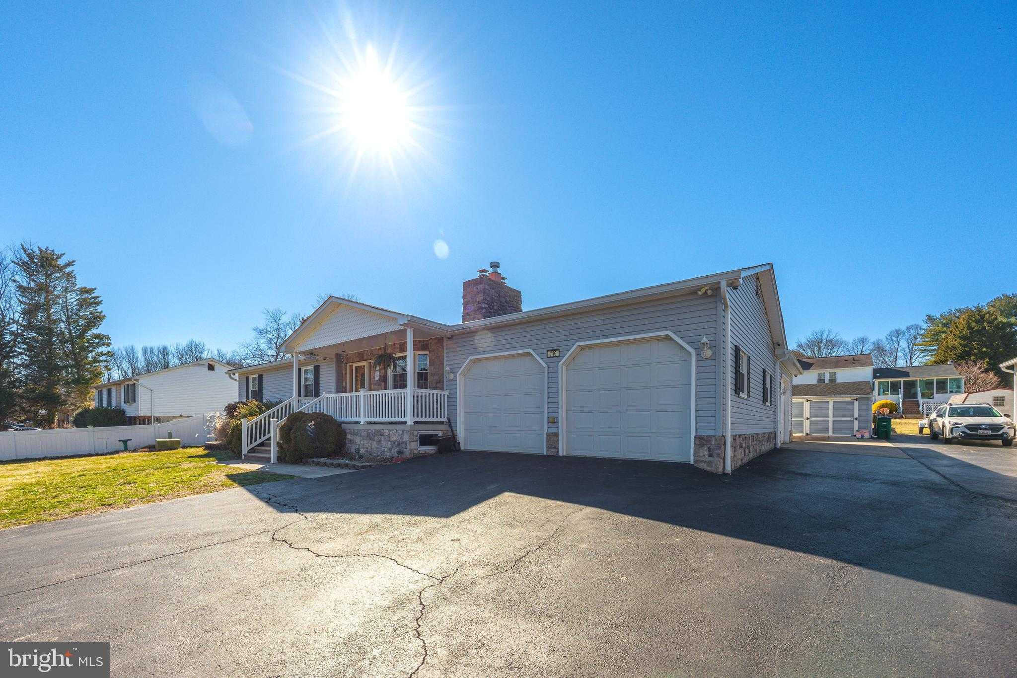 716 Paradise Rd photo 7