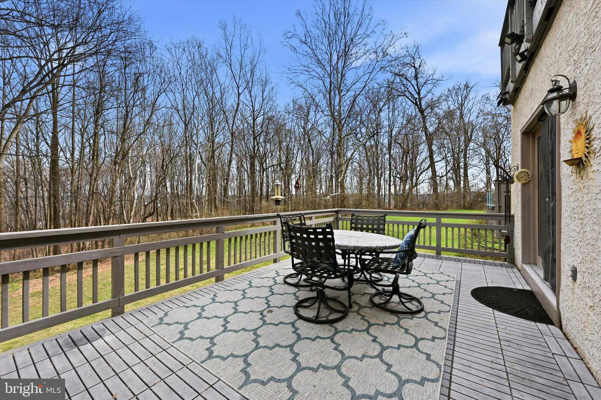 212 Cambridge Chase photo 24