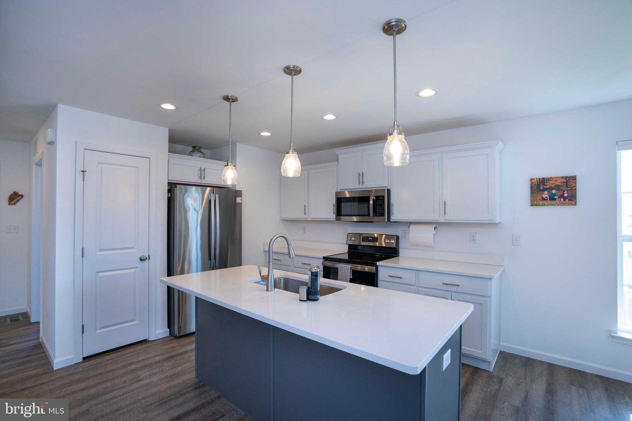 358 Old Ivy Dr photo 27