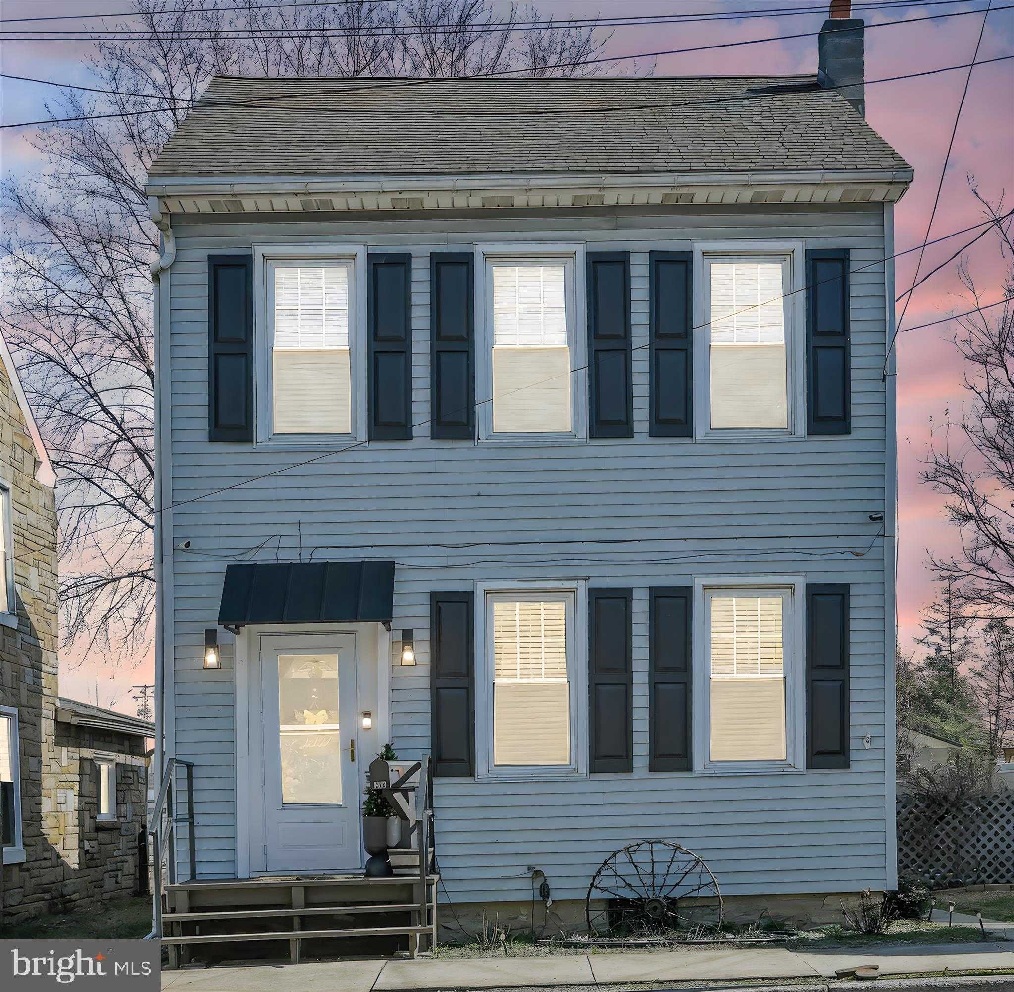 108 S College St photo 3