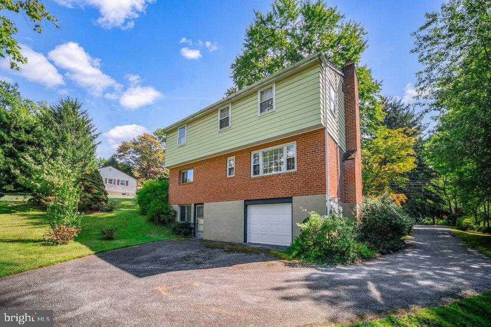 18 Springhouse Ln photo 22