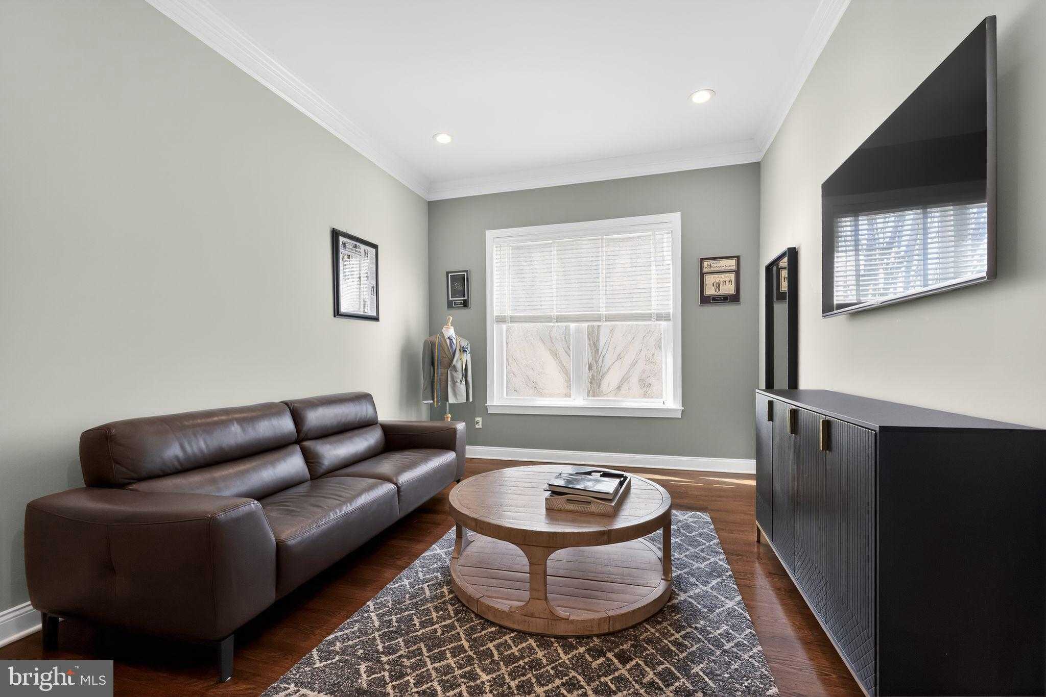 705 Tatum Ln photo 29