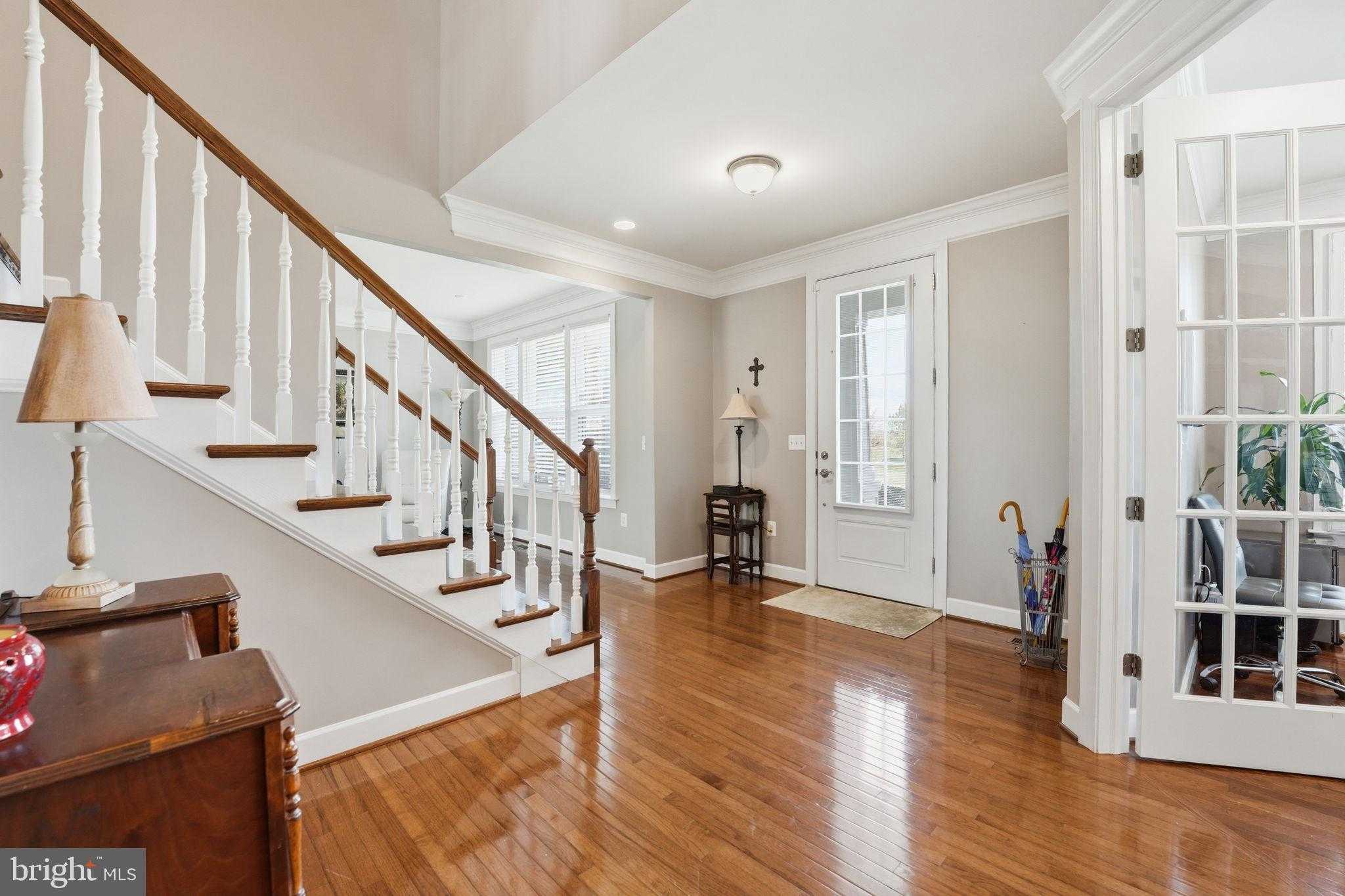 7525 Hunter Woods Dr photo 8