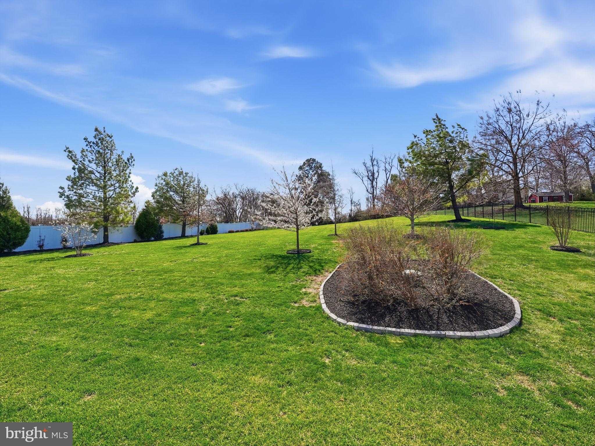 7525 Hunter Woods Dr photo 82