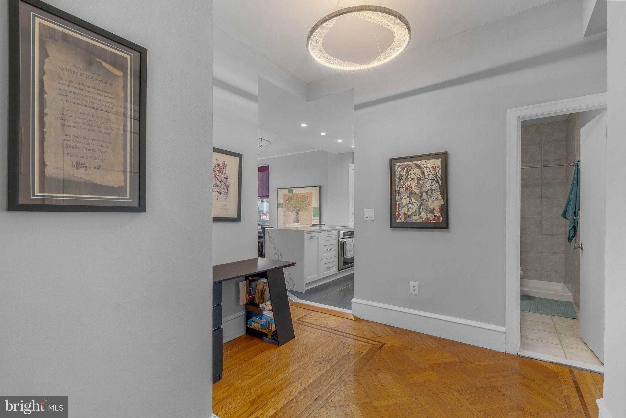 250 S 13th St Apt 12e photo 11