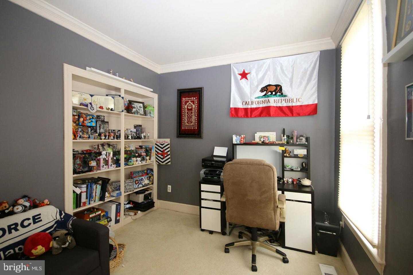 4708 Silverbrook Way photo 8