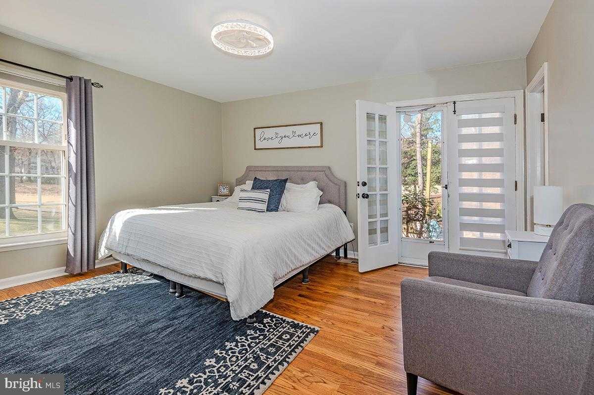 1526 Ellsworth Ave photo 14