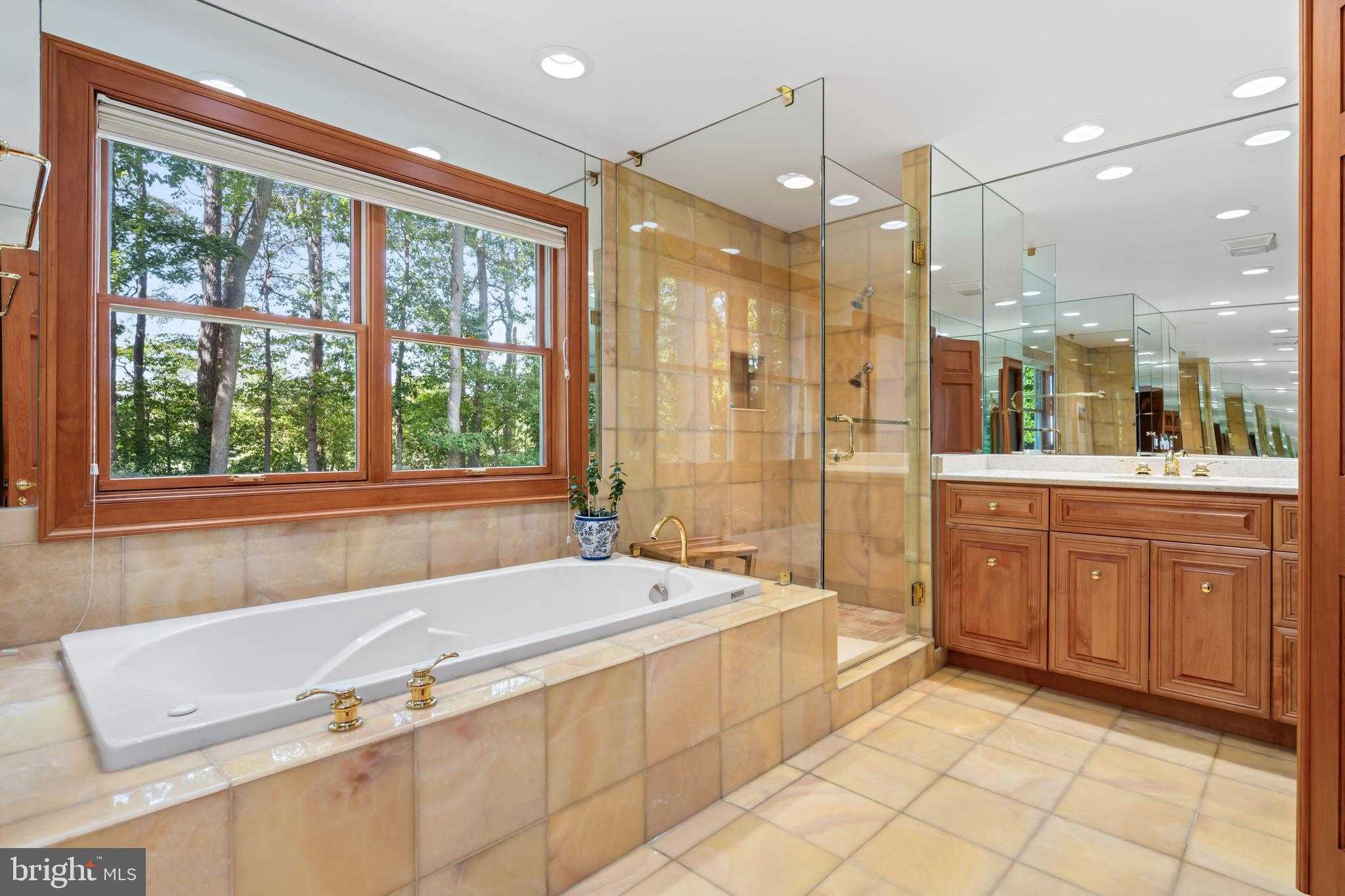 3021 Bennett Point Rd photo 40