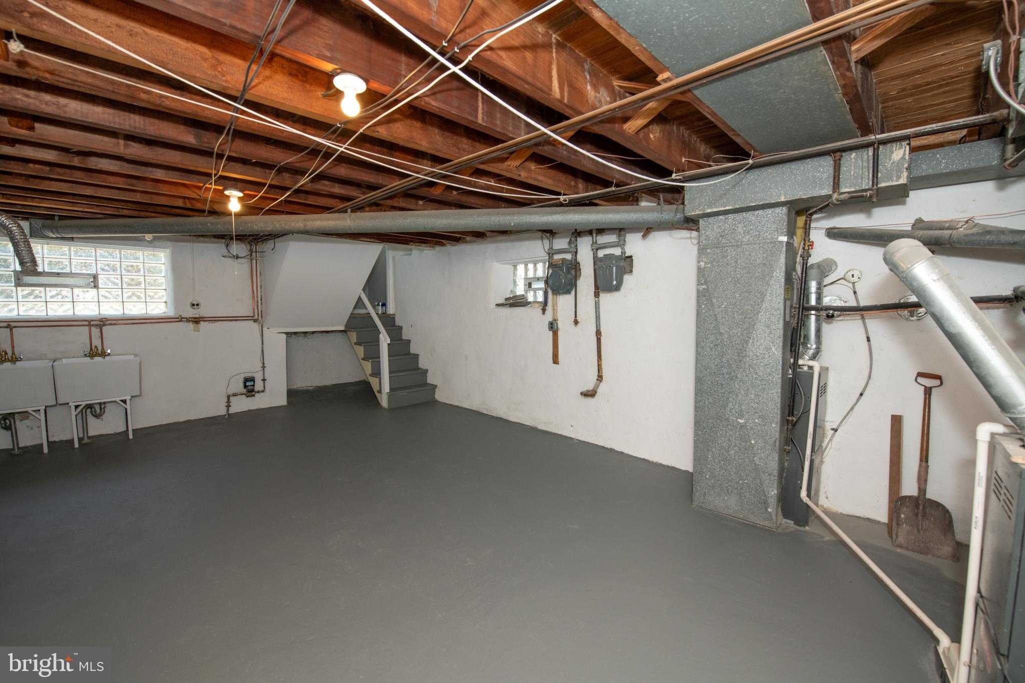 1230 Fuller St photo 43