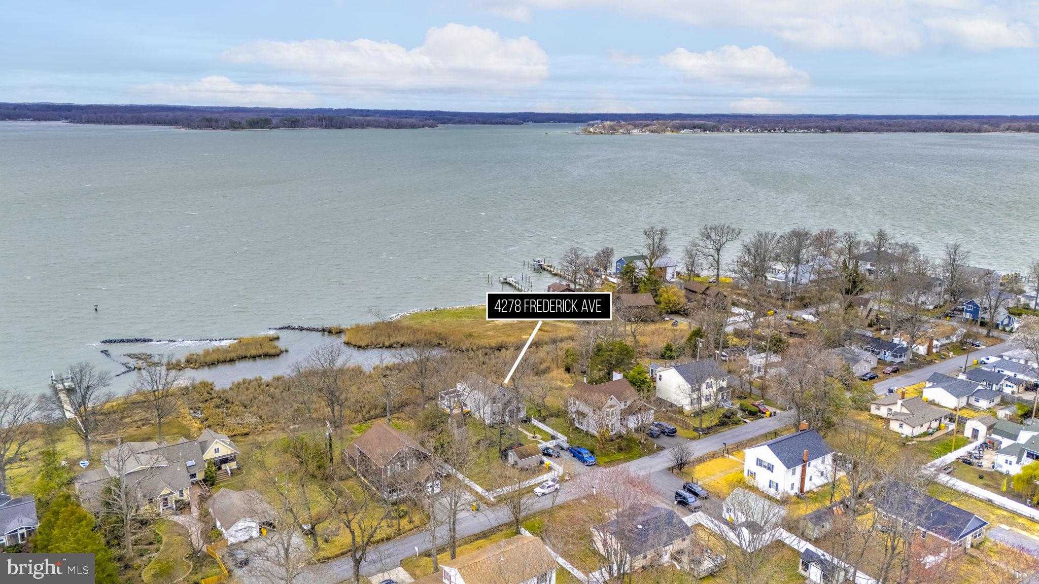 4728 Frederick Ave photo 3