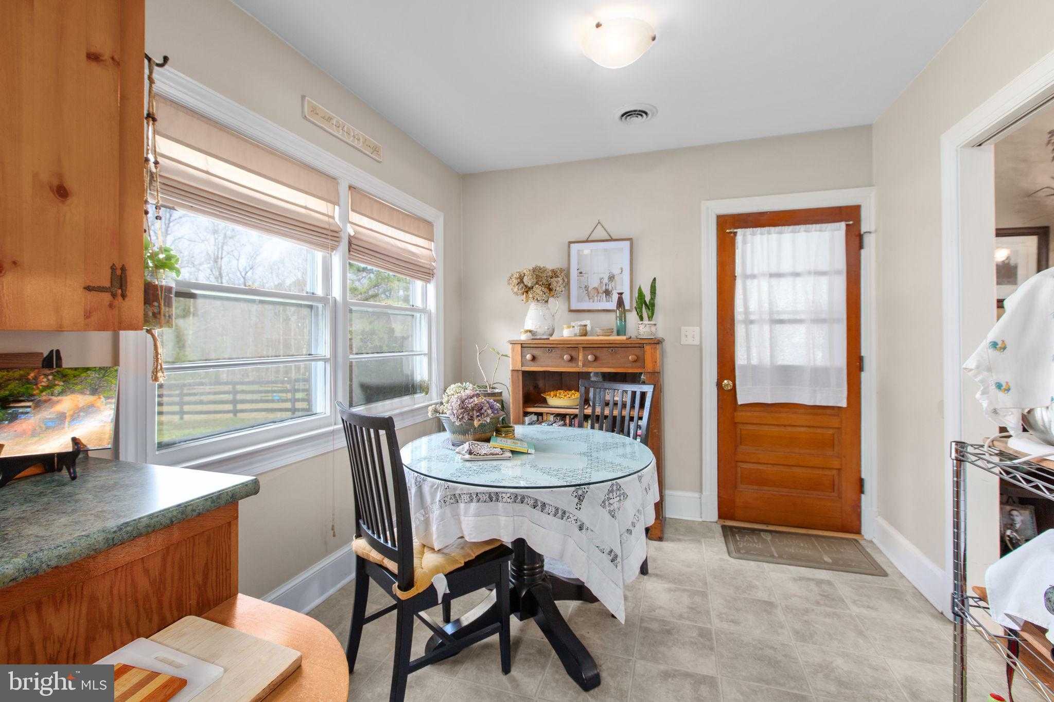 10122 Elys Ford Rd photo 35