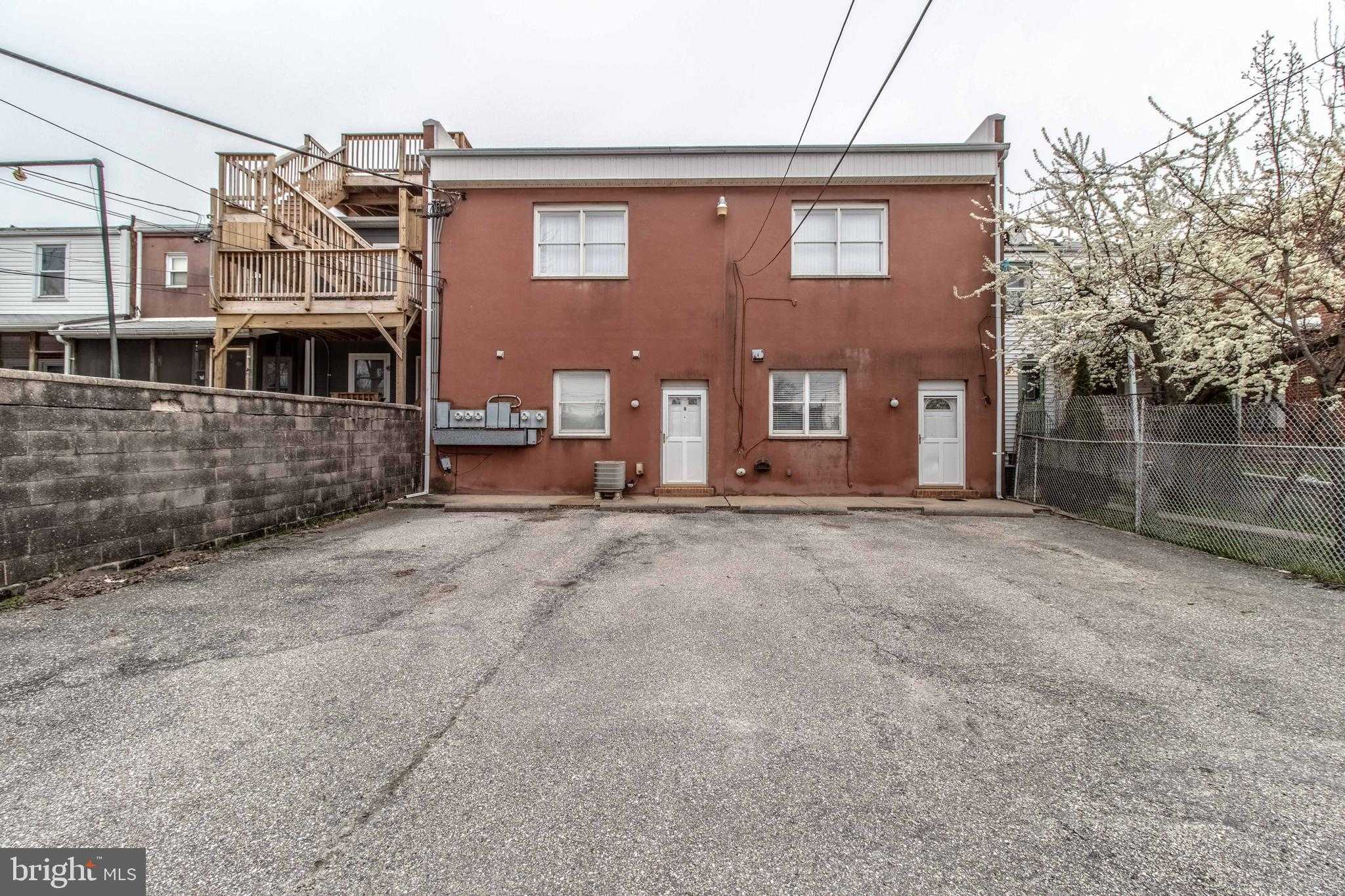 215 S Eaton St photo 2