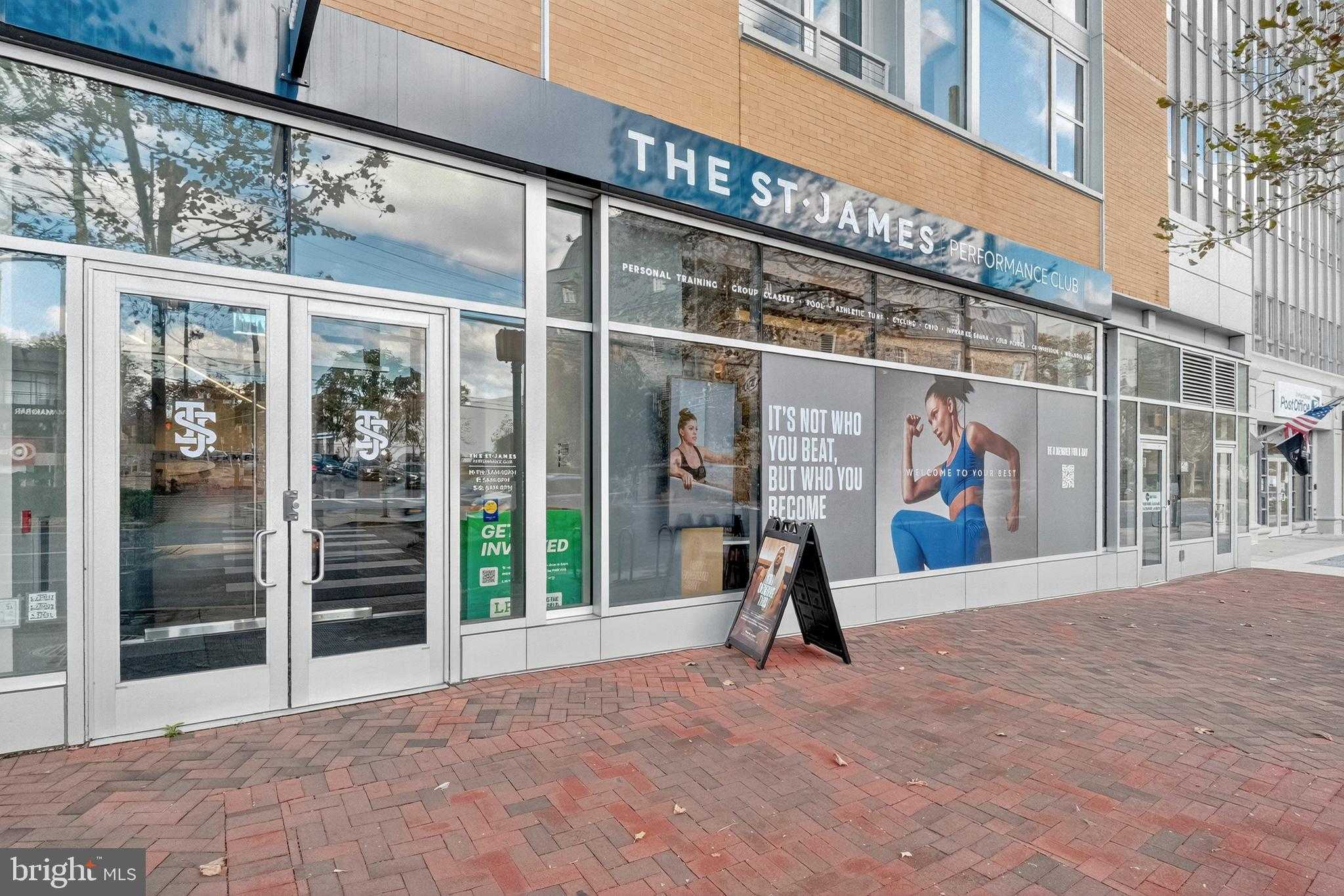 6820 Wisconsin Ave Apt 4006 photo 33