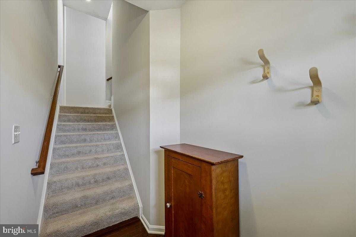 6501 Britannic Pl photo 7