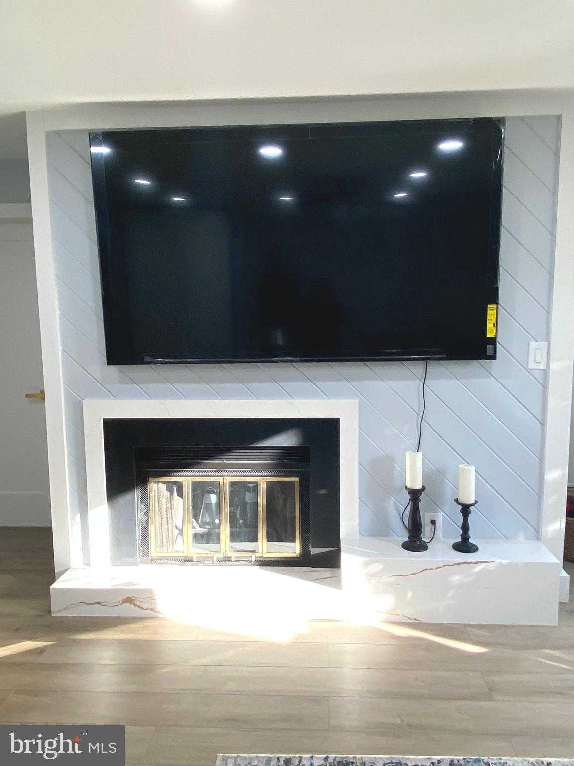 9712 Hellingly Pl # 209 photo 7