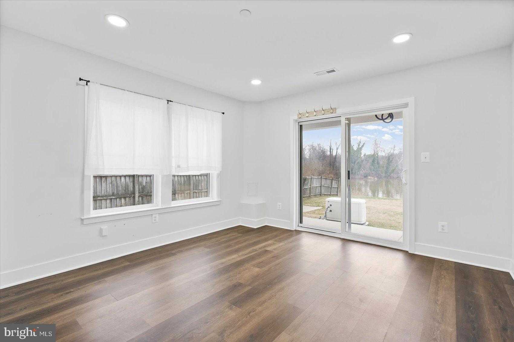 11030 Bird River Grove Rd photo 16