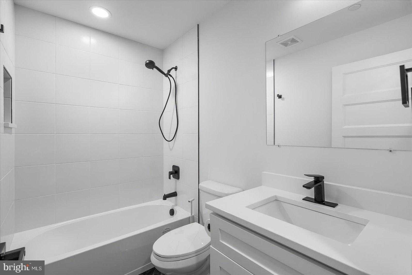 11030 Bird River Grove Rd photo 56