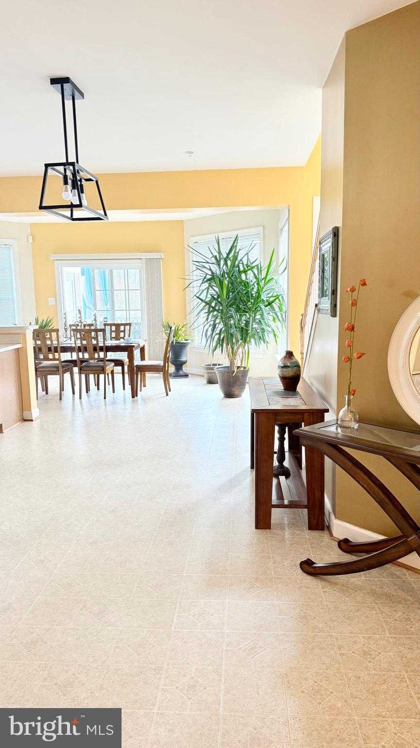 2501 Friendship Heights Dr photo 26