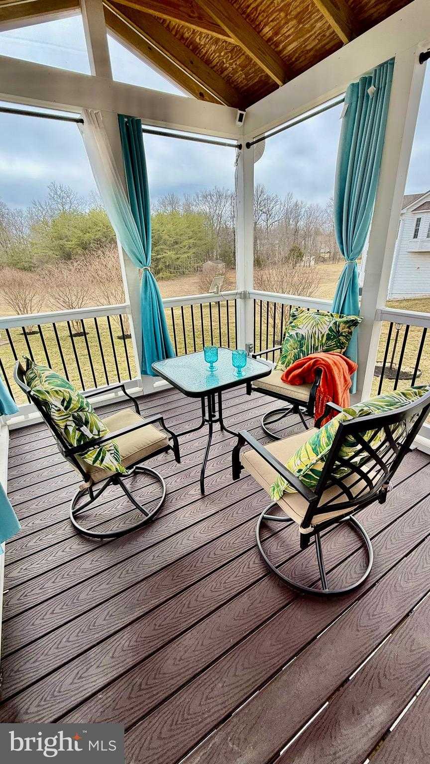 2501 Friendship Heights Dr photo 32