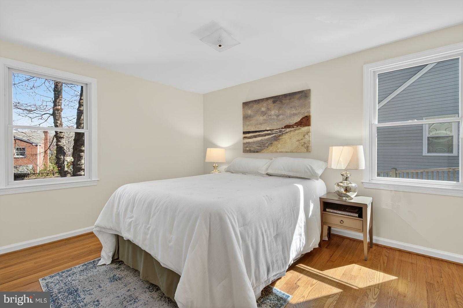 1301 N Quintana St photo 19