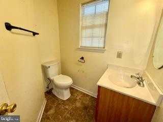 7506 Castle Rock Dr photo 7