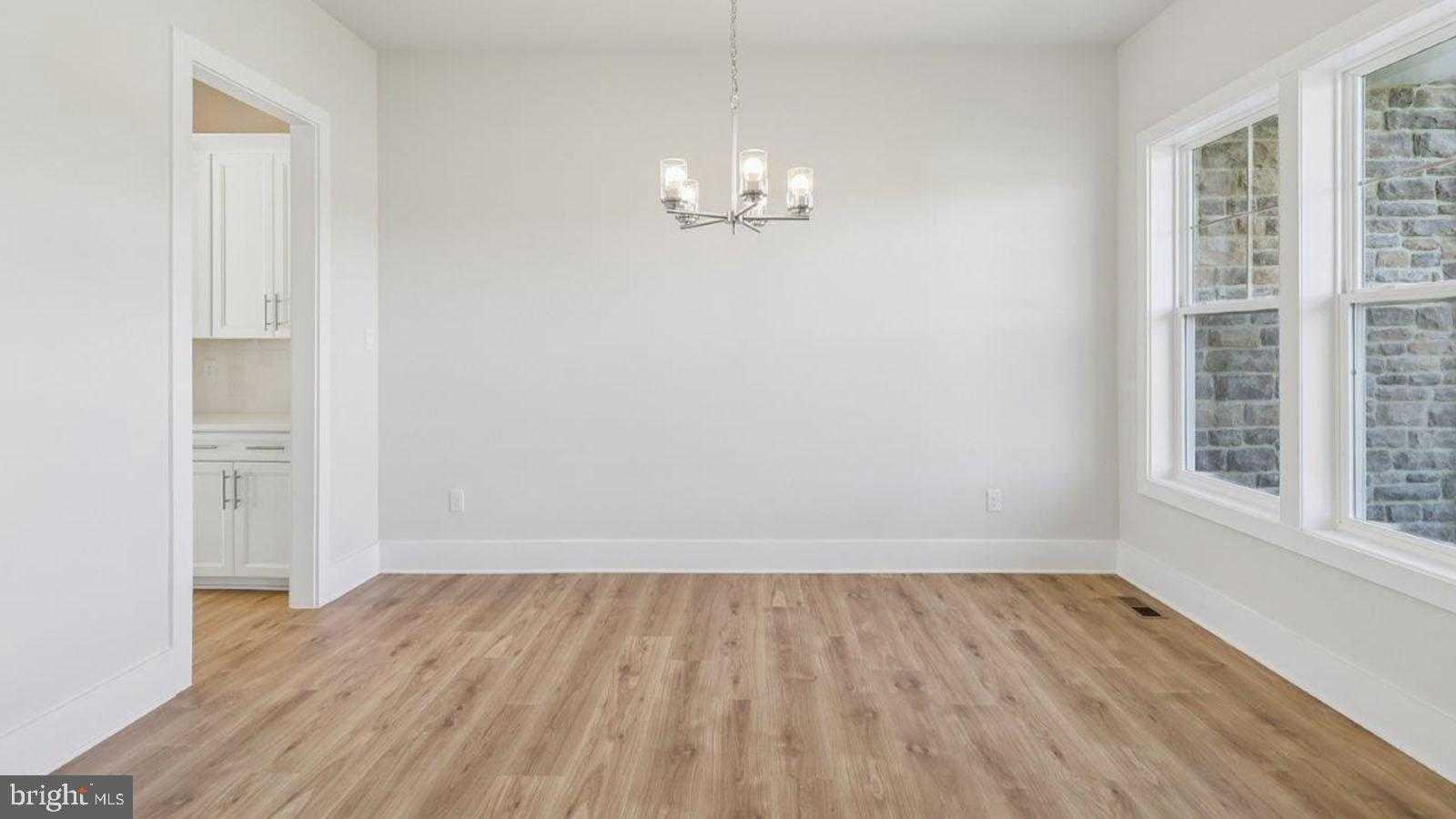 16504 Golden Crown Dr photo 33