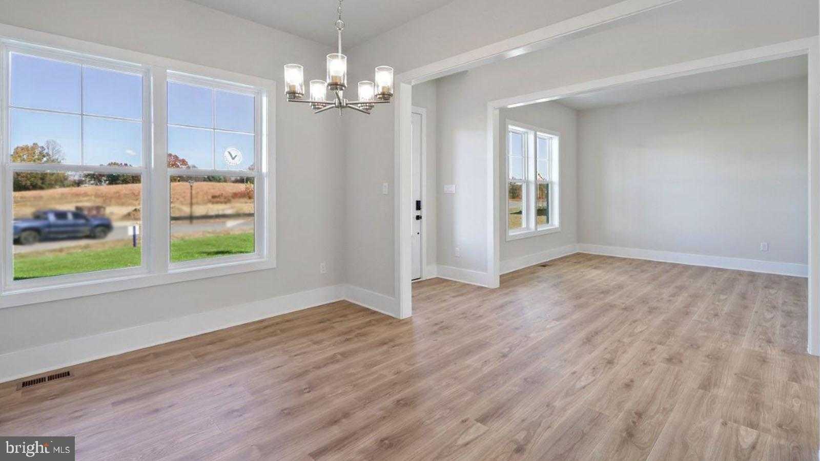 16504 Golden Crown Dr photo 35