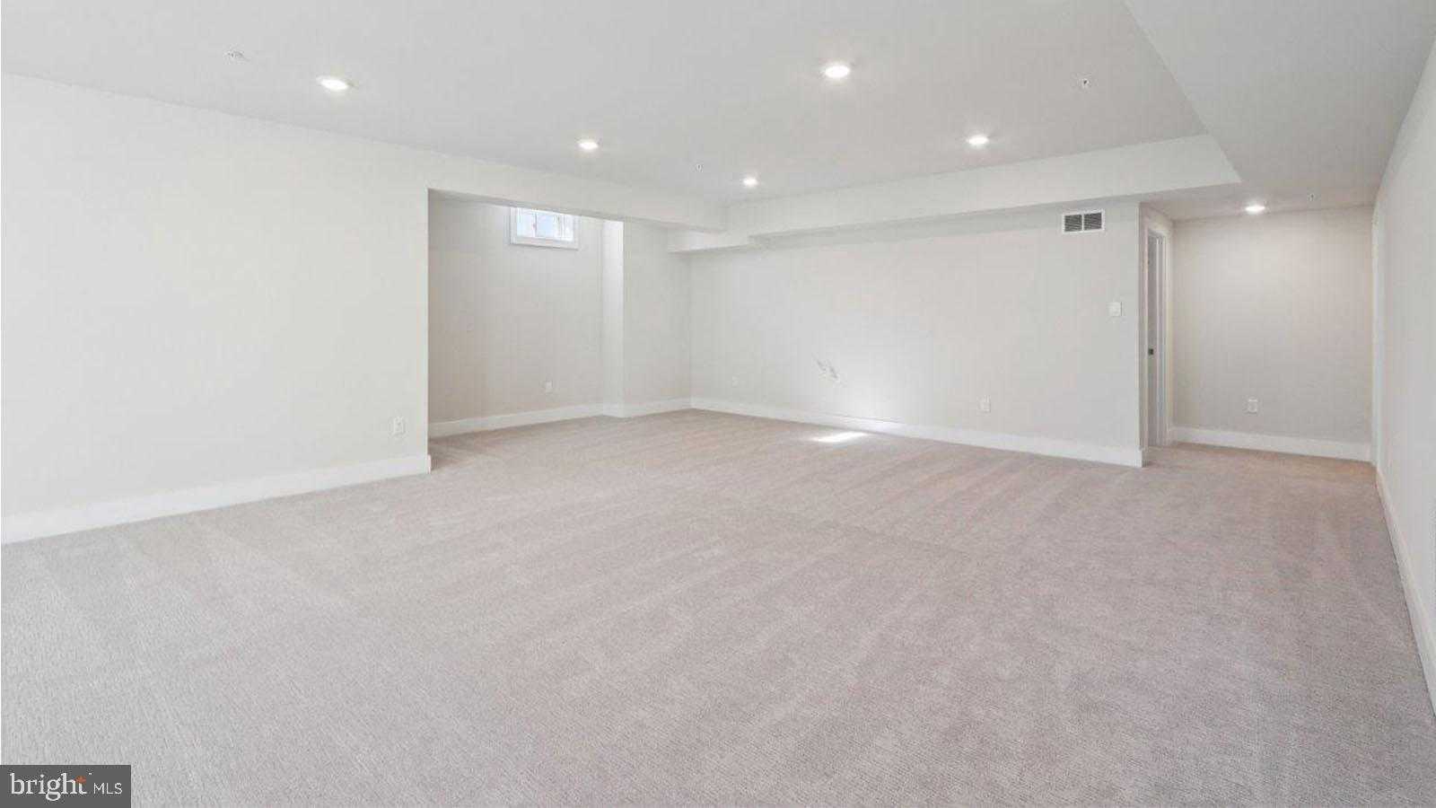 16504 Golden Crown Dr photo 53