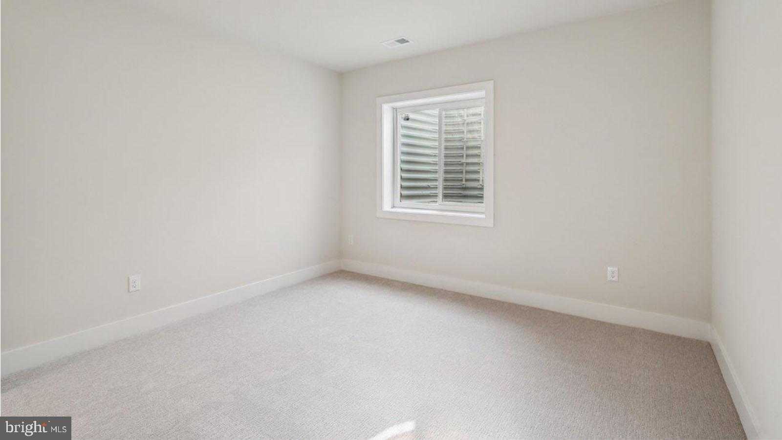 16504 Golden Crown Dr photo 60