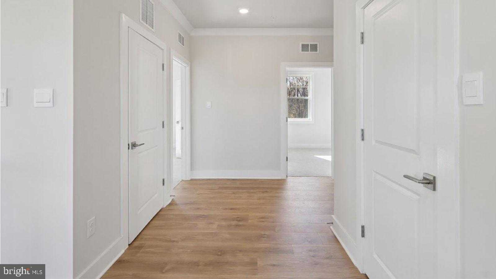 16504 Golden Crown Dr photo 67