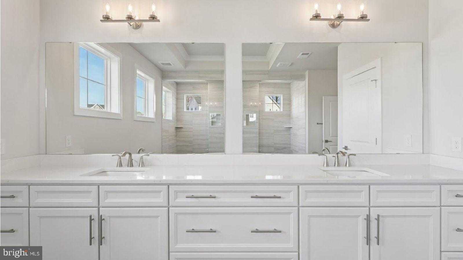 16504 Golden Crown Dr photo 96