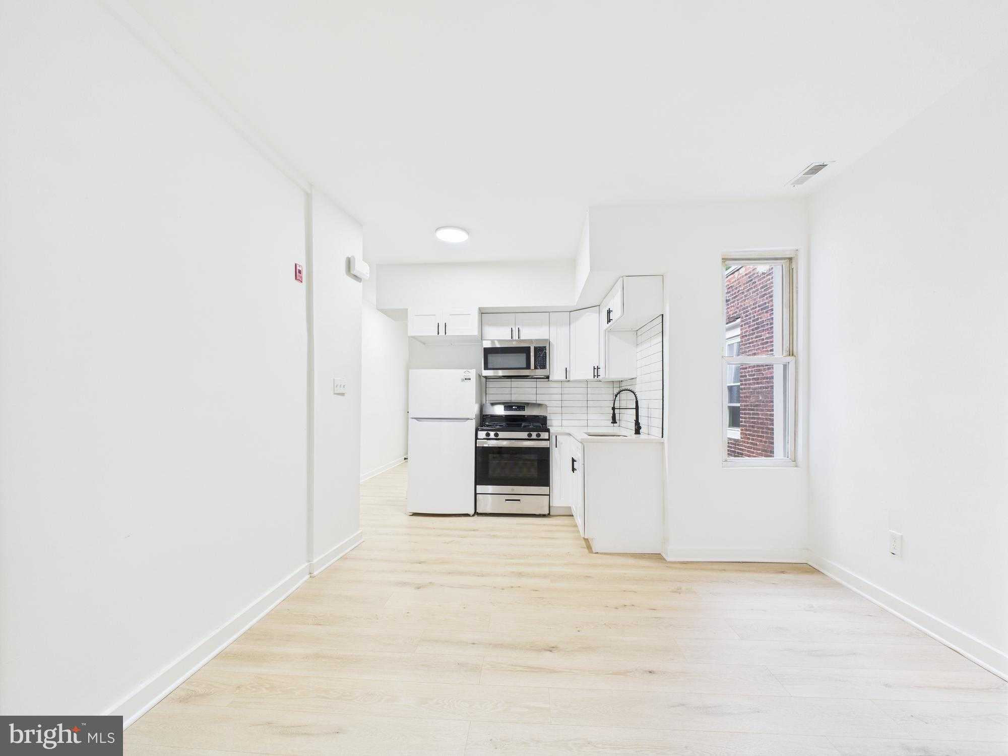 5022 Walnut St photo 21