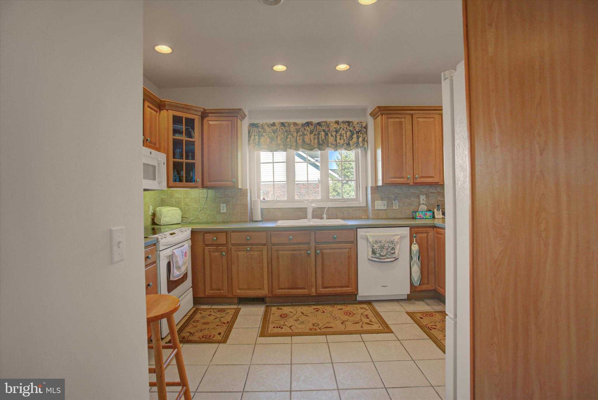 1634 Majestic Dr photo 16