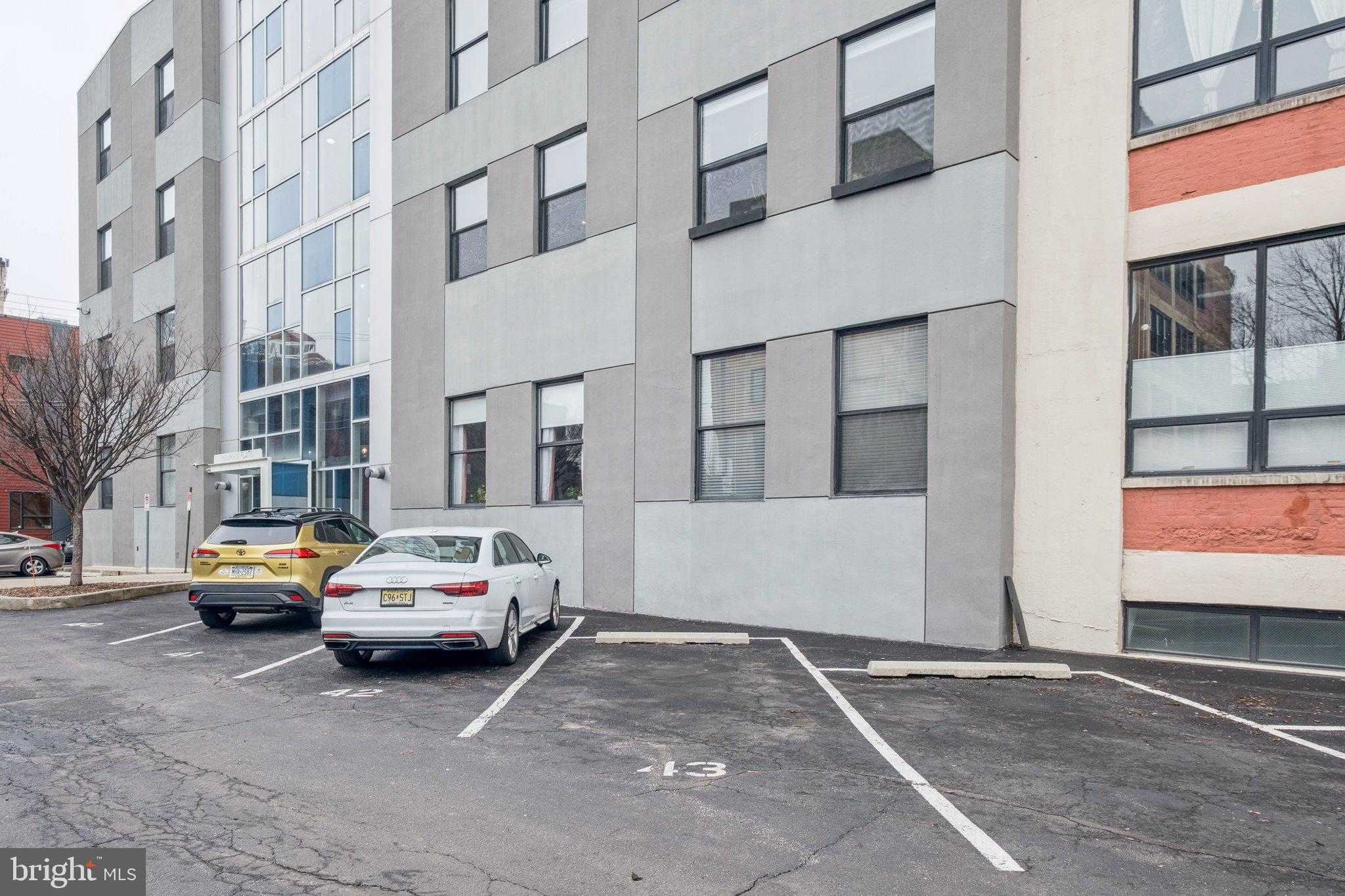 1714 Memphis St Apt 110 photo 34