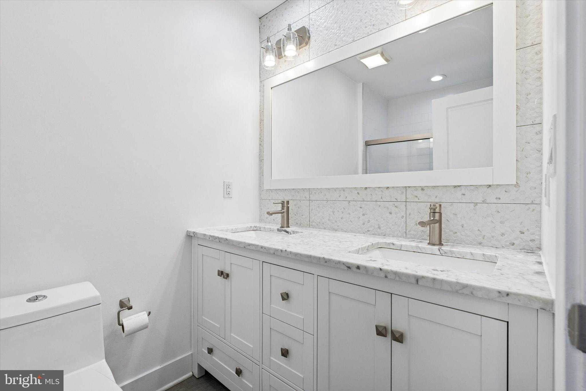 2127 Cross St photo 13