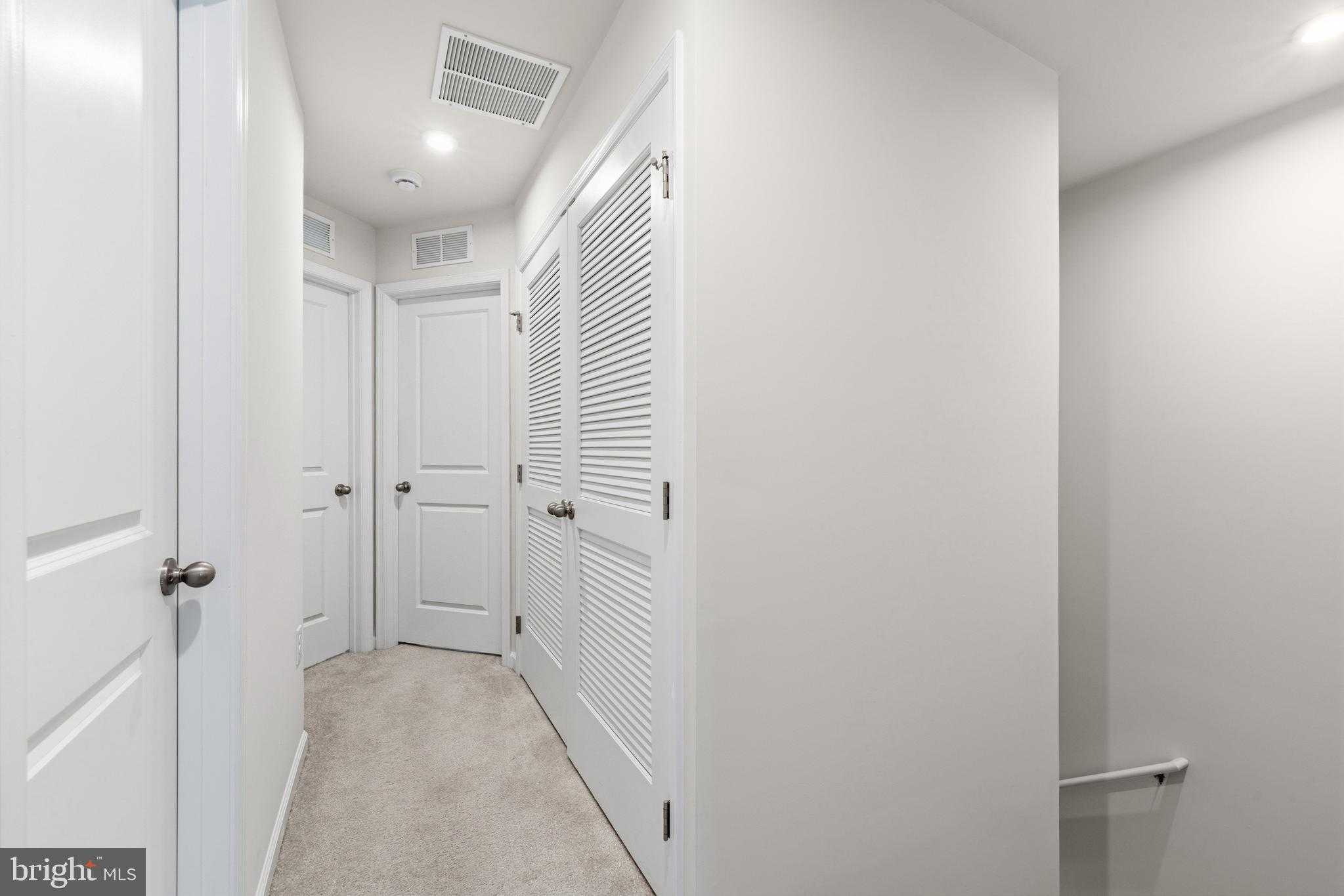 111 Drawbridge Ave photo 22