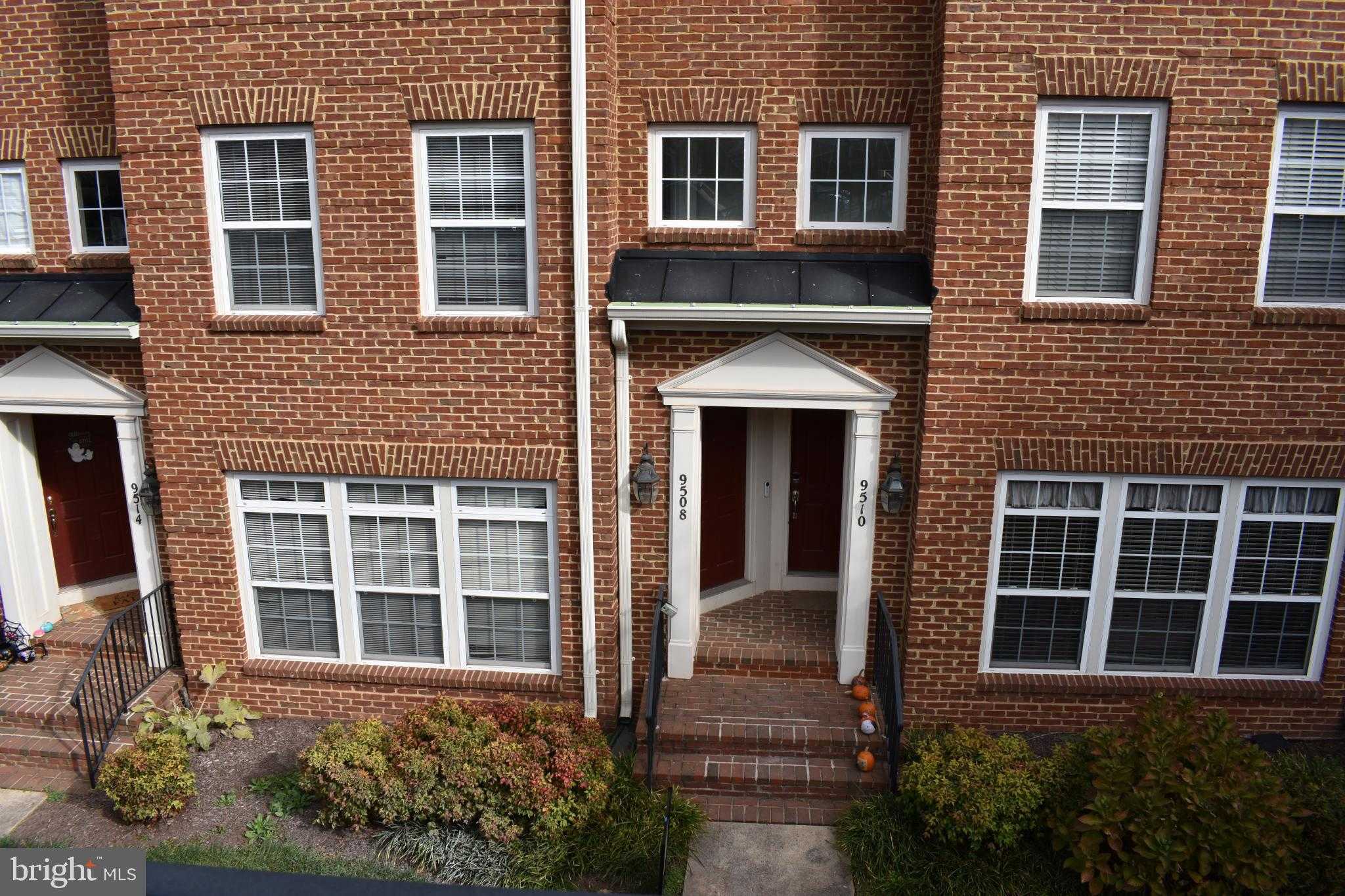 9508 Walker Way photo 15