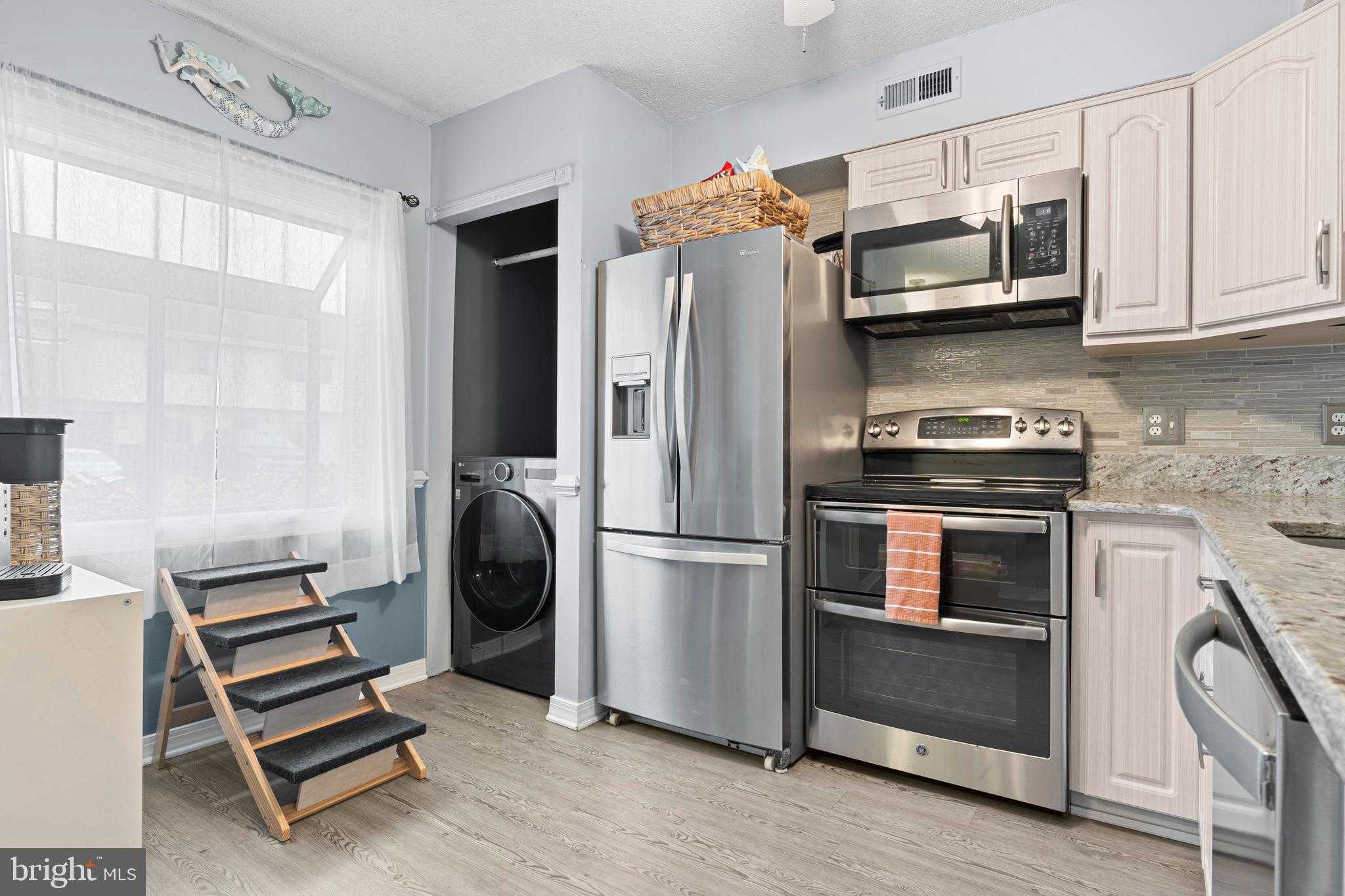 9815 Stephen Decatur Hwy photo 5