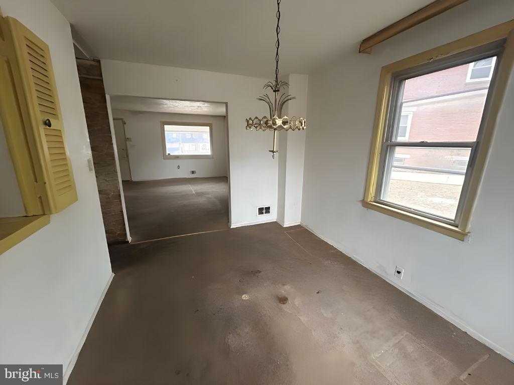 5504 Robinwood Ave photo 7