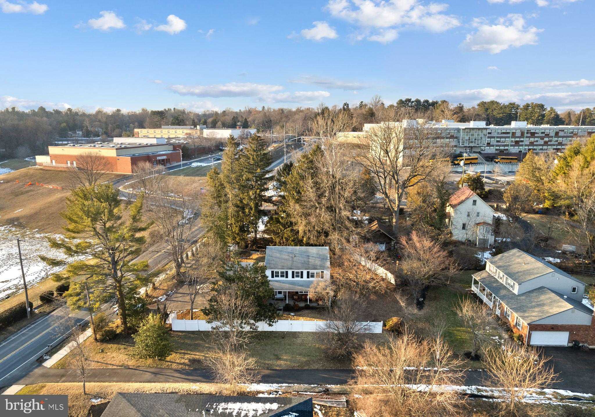 306 S Providence Rd photo 34