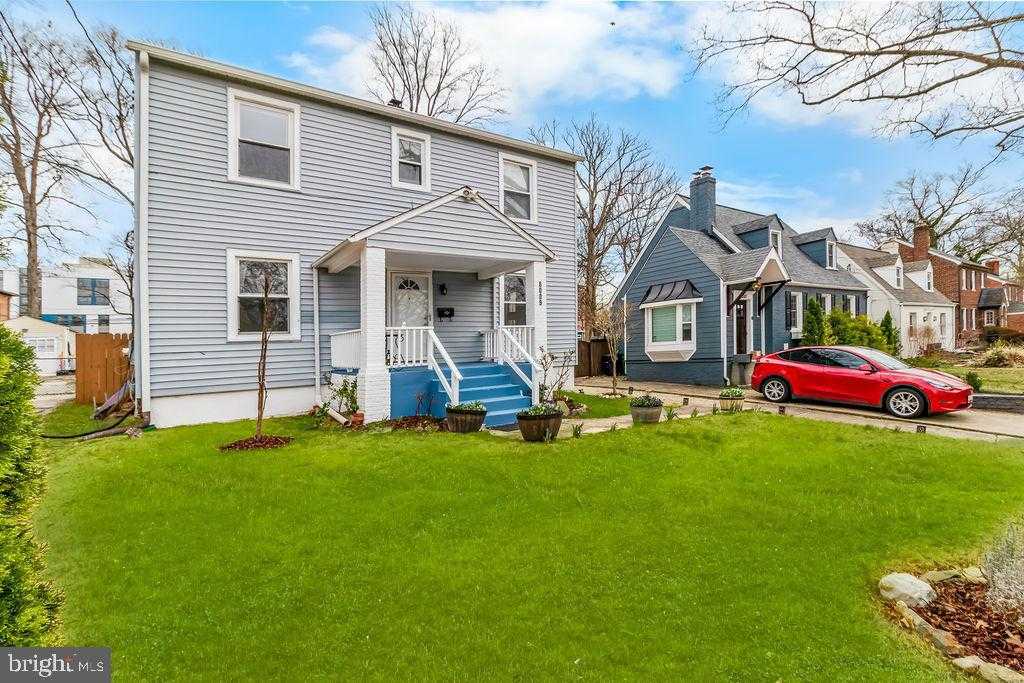 6009 41st Ave photo 3