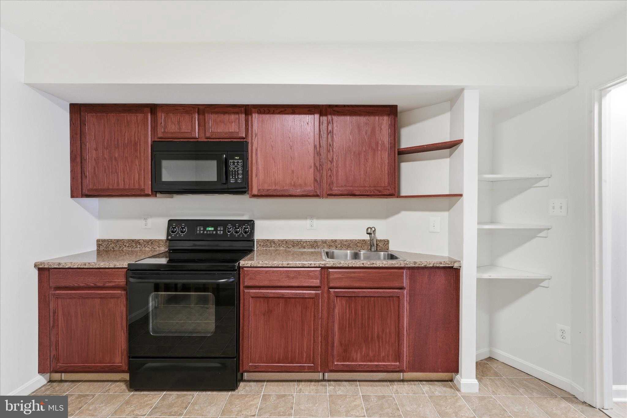 8362 Gaither St photo 49