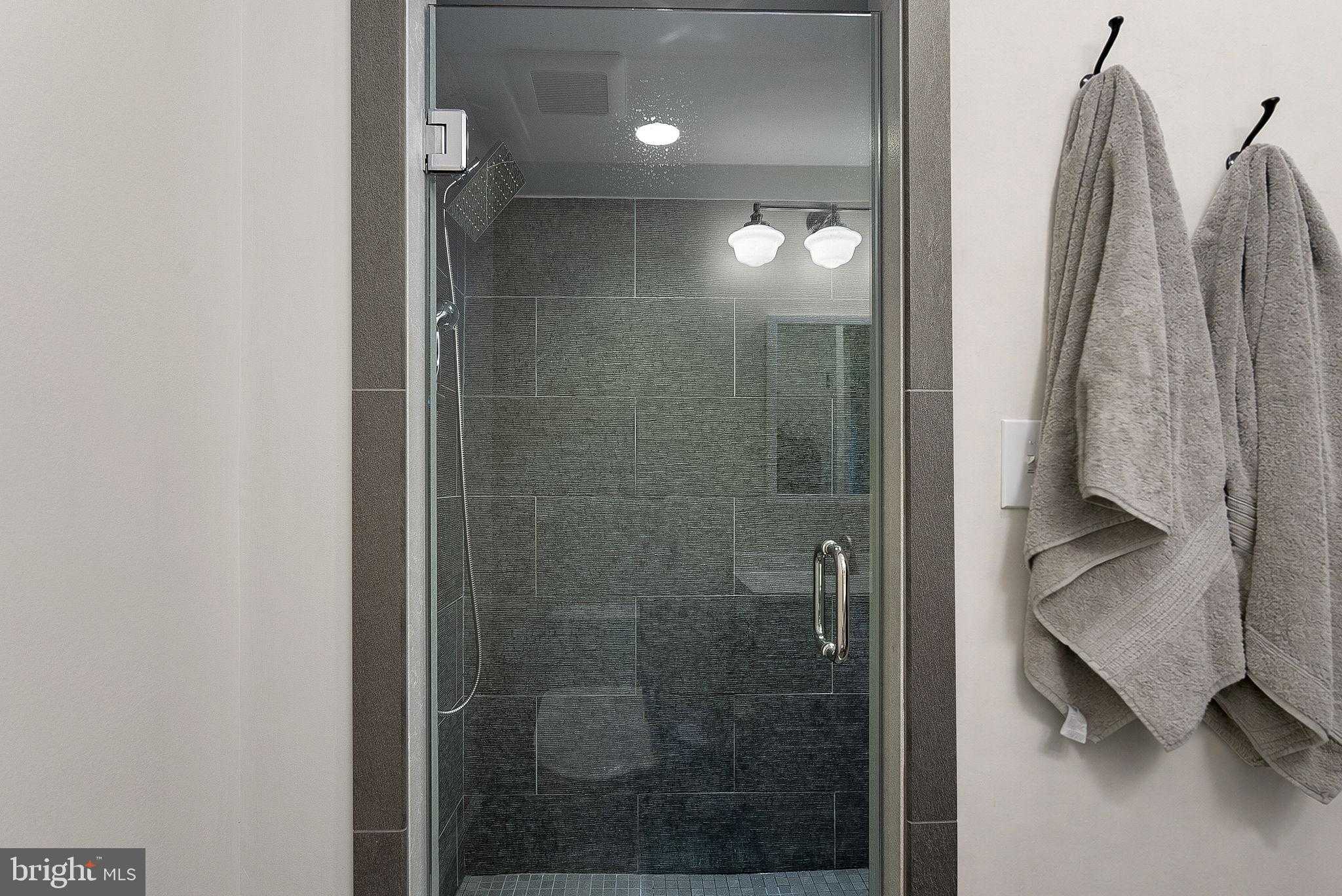 20392 Farmgate Ter photo 46